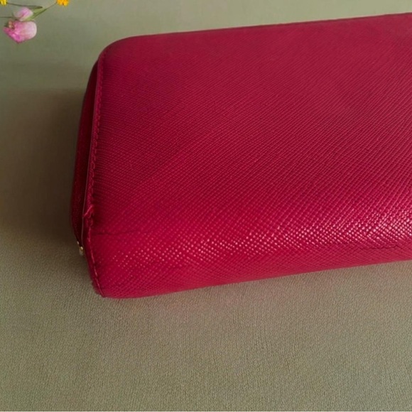 MCM Pink Leather Wallet w/ Gold Emblem - Picture 7 of 10